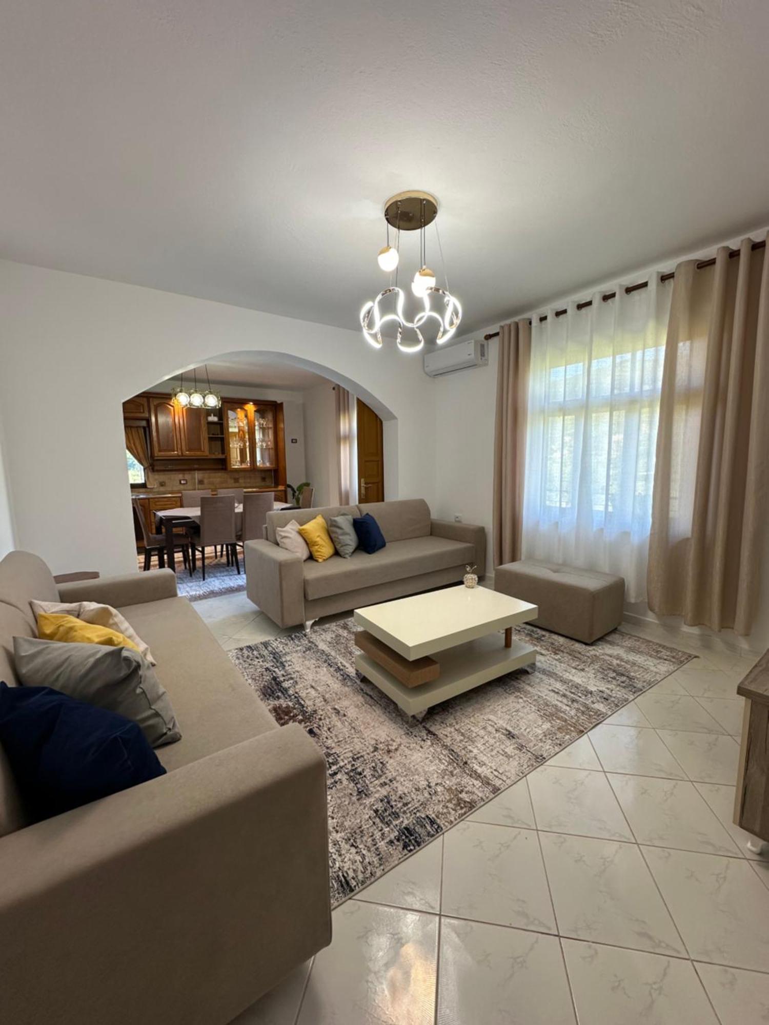 Vila Ardea Berat Exterior photo