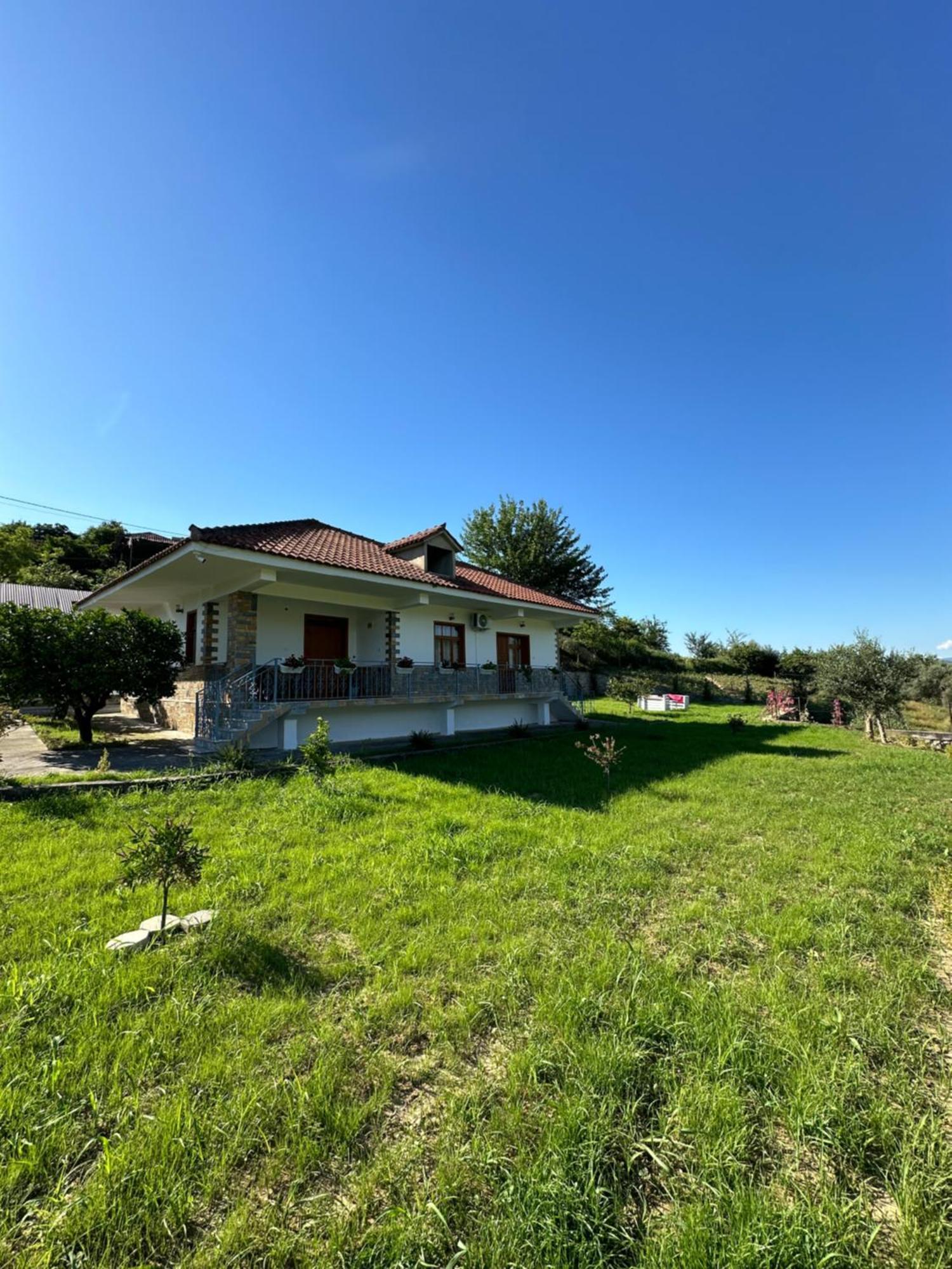 Vila Ardea Berat Exterior photo