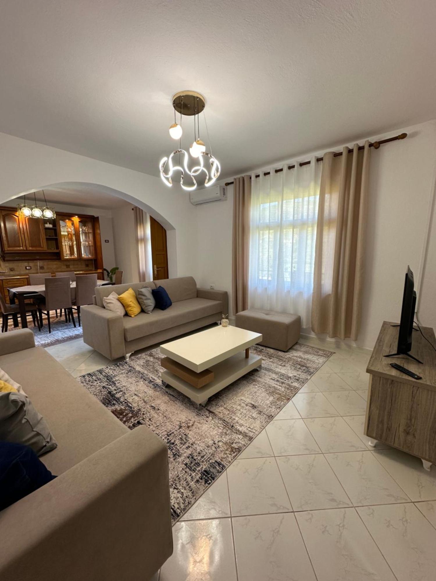 Vila Ardea Berat Exterior photo