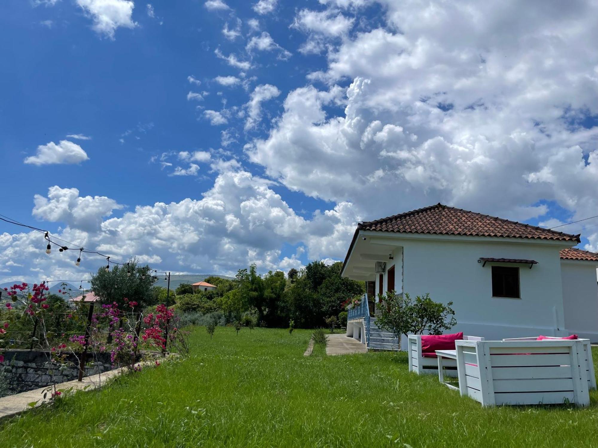 Vila Ardea Berat Exterior photo