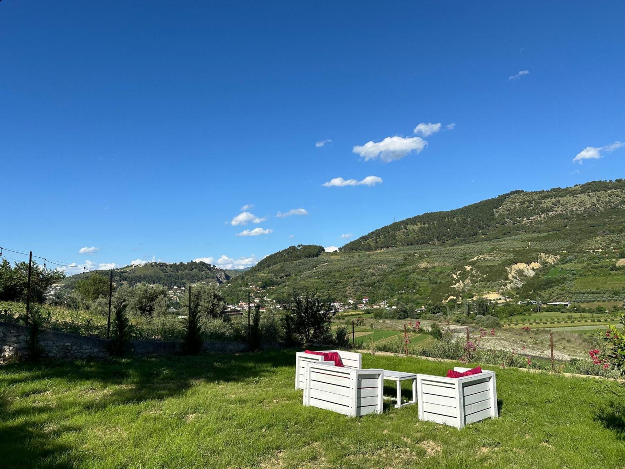 Vila Ardea Berat Exterior photo